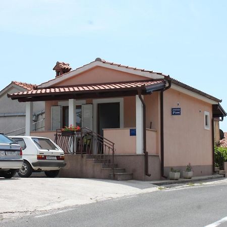 Apartments With A Parking Space Kraj, Opatija - 7794 Kraj  ภายนอก รูปภาพ